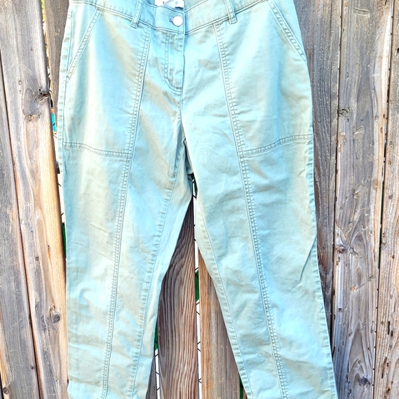 White House Black Market Pants - White House Black Market Green Ankle Cropped Pants Size 6